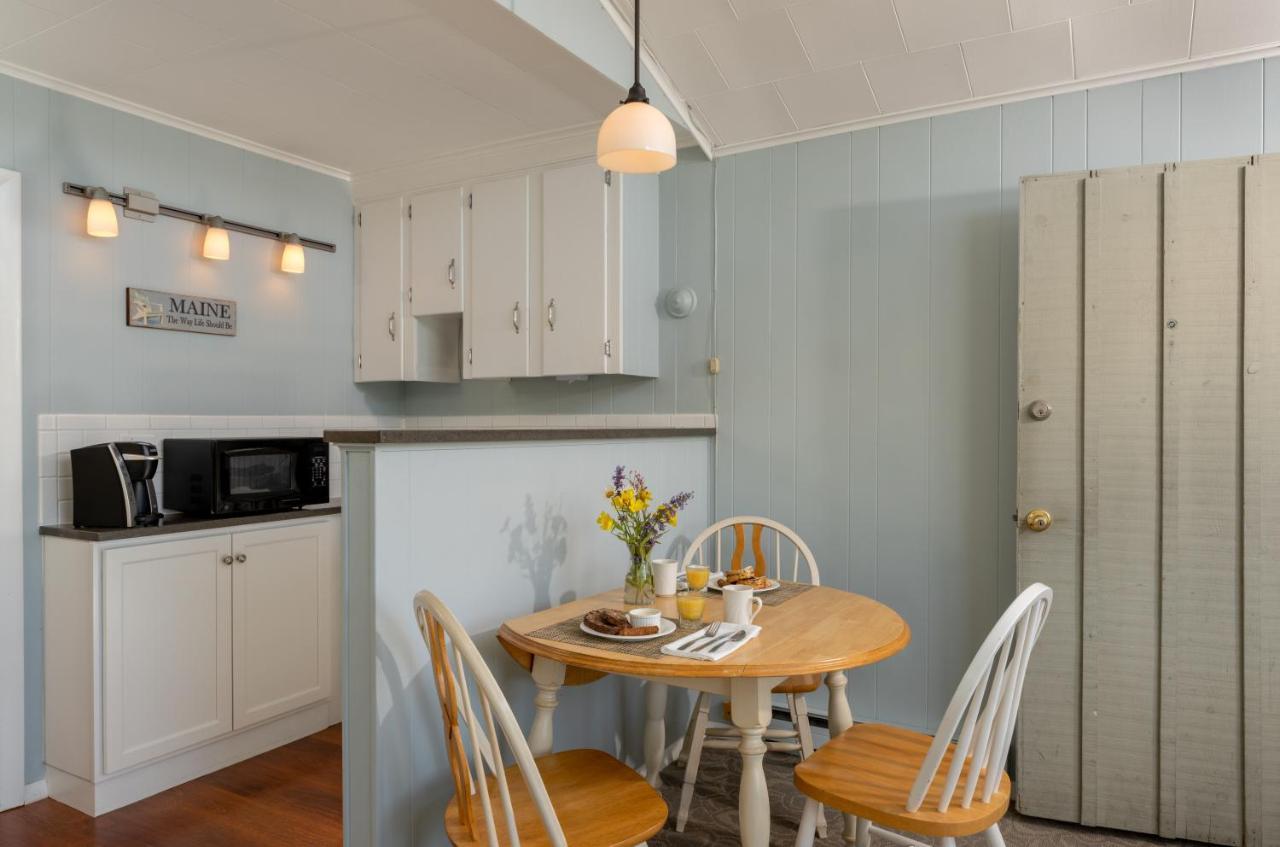 Hotel Dockside Guest Quarters 3*