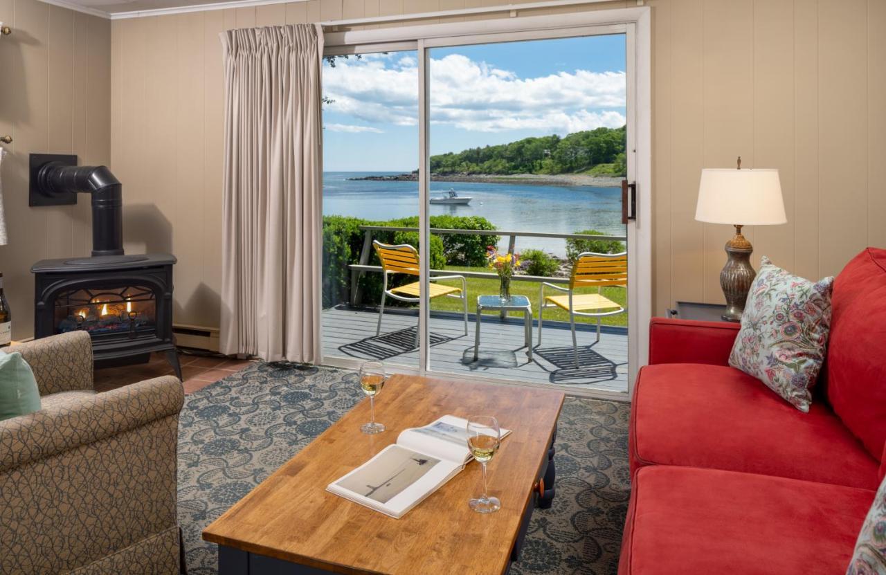 Dockside Guest Quarters Hotel 3*