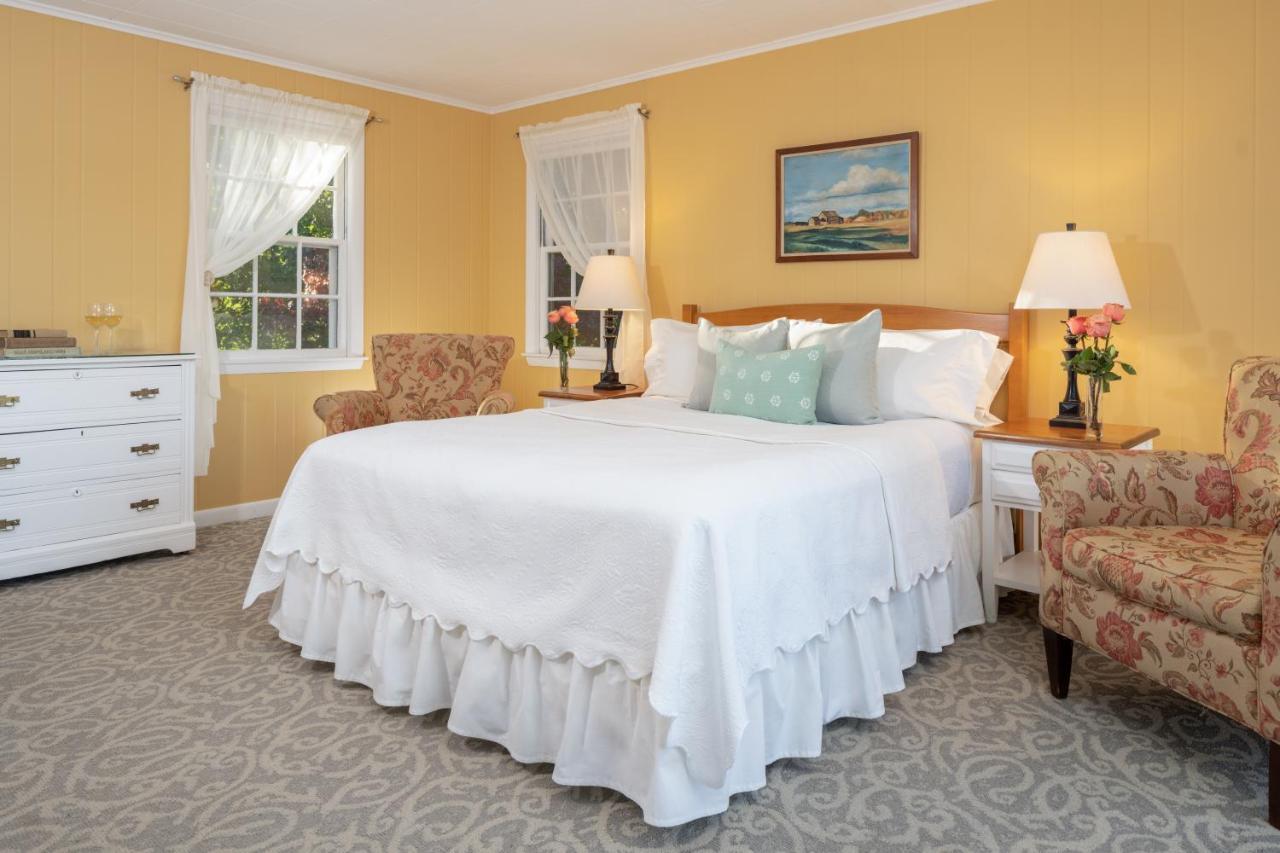 Dockside Guest Quarters 3*
