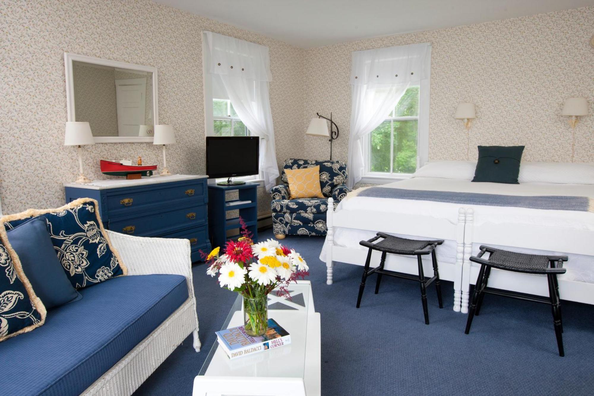 Hotel Dockside Guest Quarters 3*